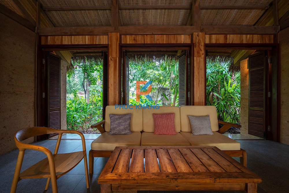 Dự án thi công lợp nhà mái tranh nhân tạo Mango Bay Phú Quốc Resort